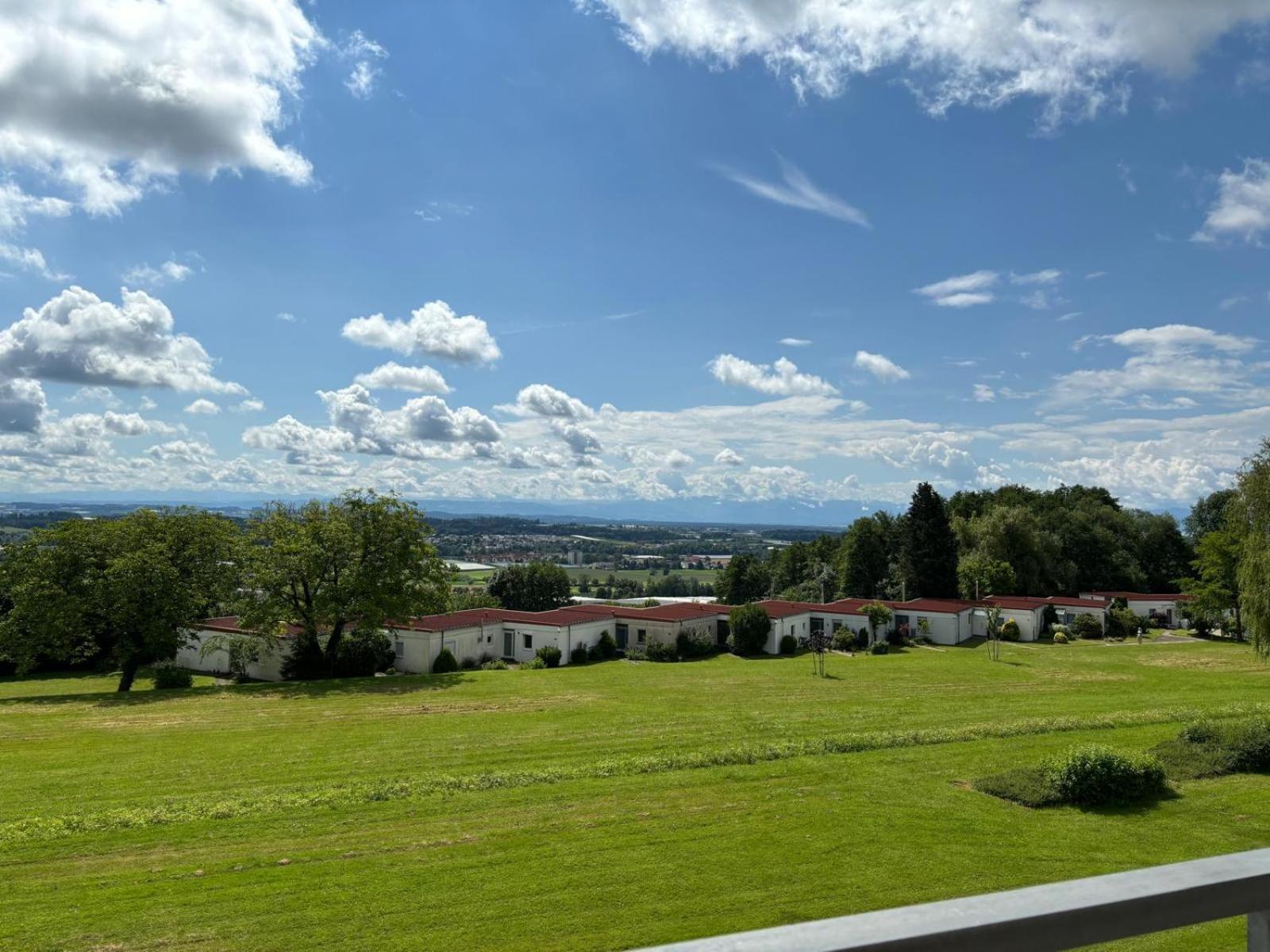 Ferienappartement Mit Berg- Und Seesicht Oberteuringen Esterno foto